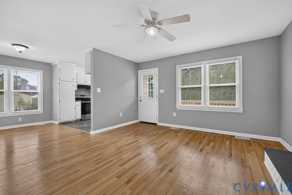 24607 Woodstream Lane, North Dinwiddie, VA 23803 24607 Woodstream Lane, North Dinwiddie, VA 23803