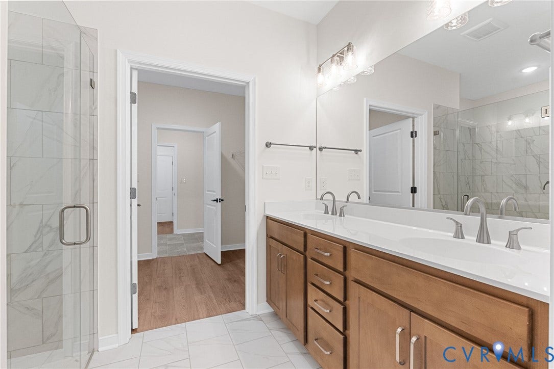 Photo from Boone Homes Gallery; photo of similar home, not home for sale; upgrades shown