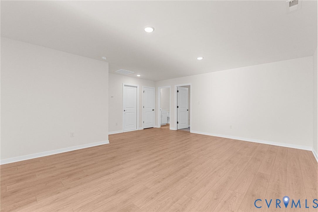Photo from Boone Homes Gallery; photo of similar home, not home for sale; upgrades shown
