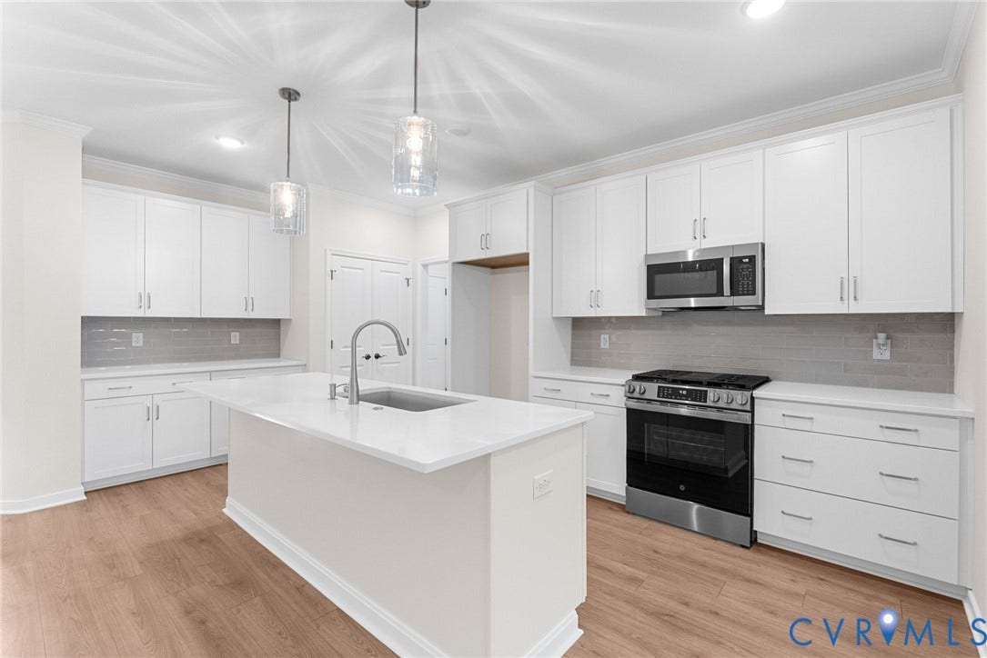 Photo from Boone Homes Gallery; photo of similar home, not home for sale; upgrades shown