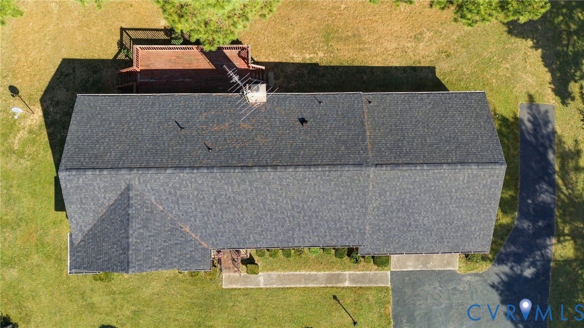 New 2024 Dimensional  Shingle Roof