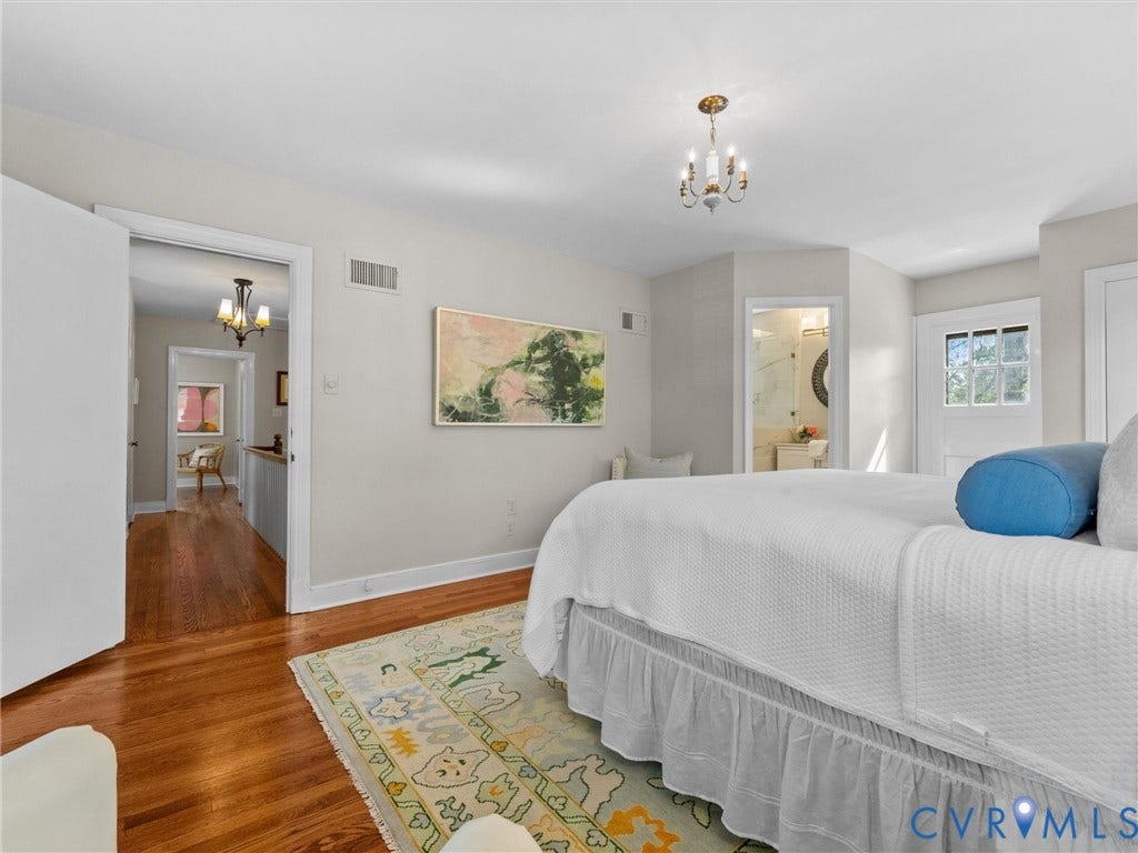 1113 E Durwood Crescent, Tuckahoe Area, Henrico, VA 23229 Hardwood flooring, recessed lighting, and a multi-arm chandelier