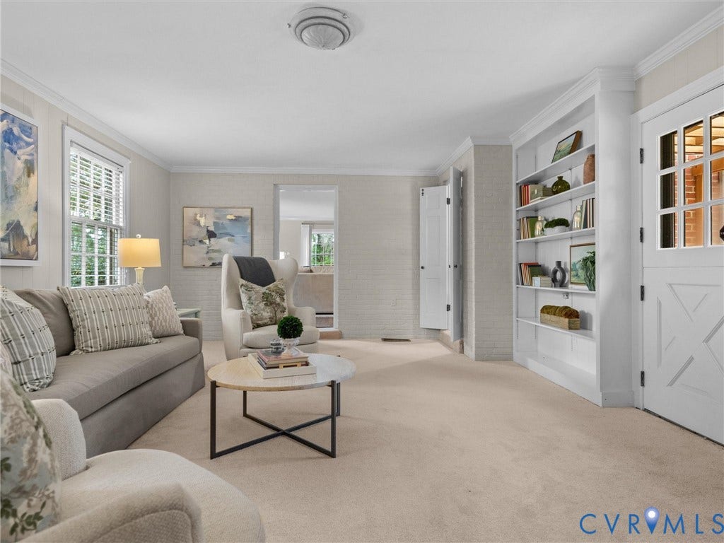 1113 E Durwood Crescent, Tuckahoe Area, Henrico, VA 23229 Wall-to-wall carpeting, recessed built-in shelving, crown molding, and an interior door with glass inserts