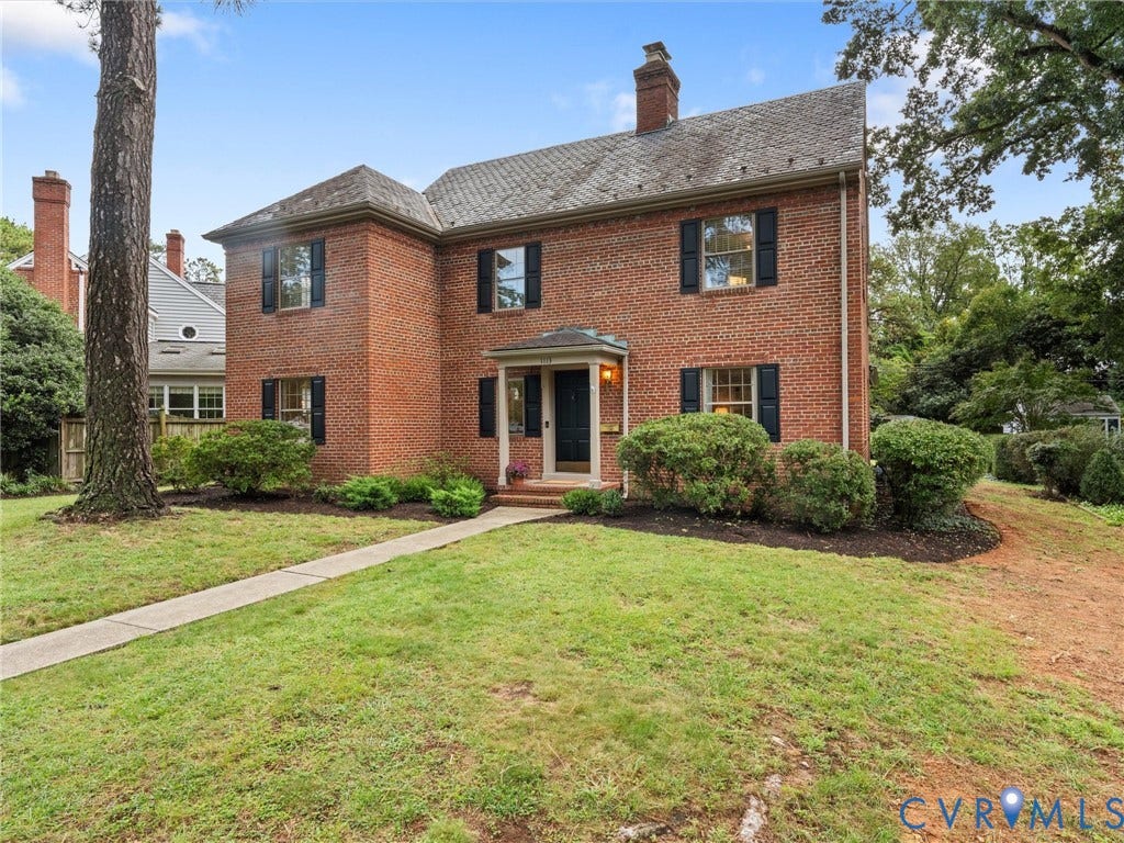 1113 E Durwood Crescent, Tuckahoe Area, Henrico, VA 23229 Brick exterior with black shutters
