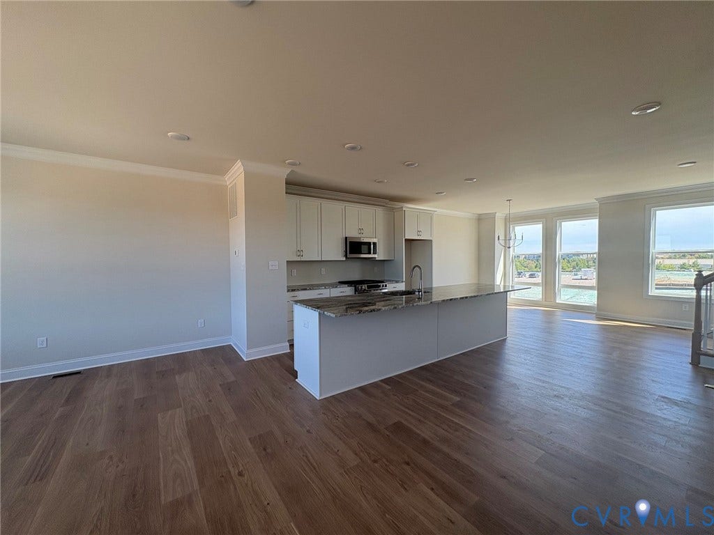 536 Aura Avenue, Midlothian, VA 23113