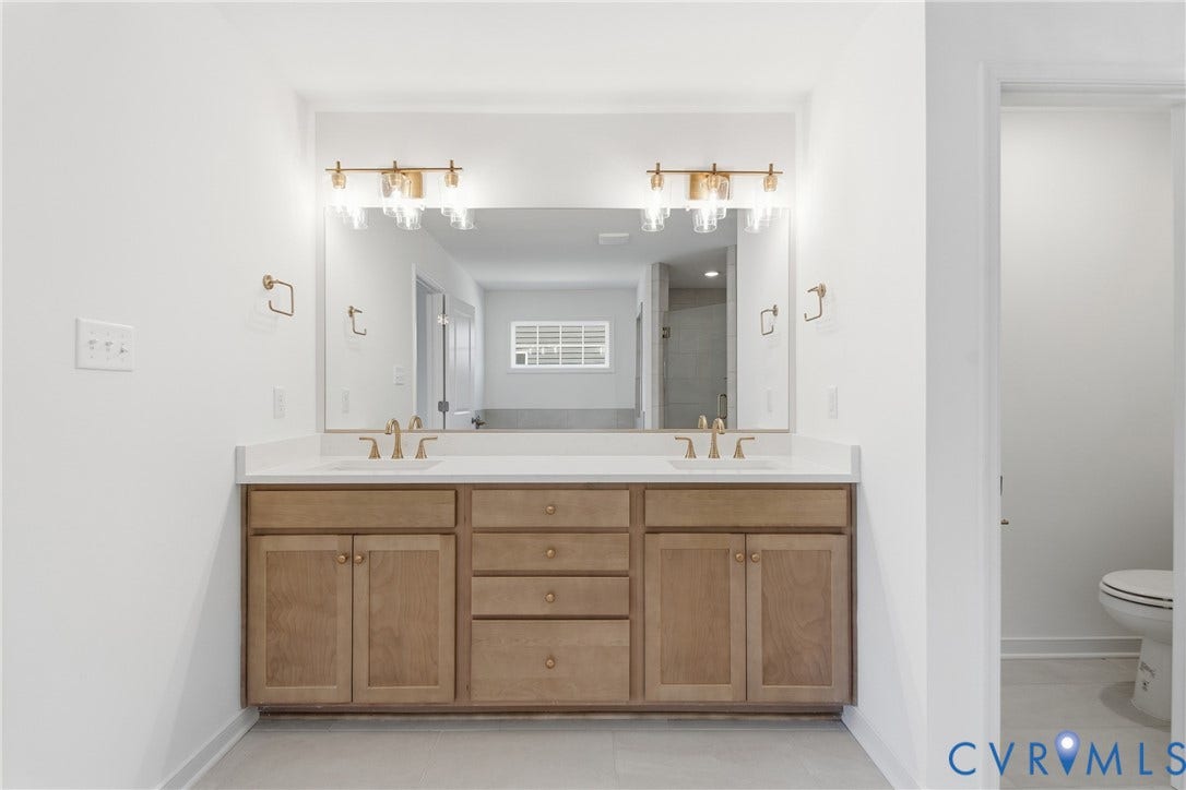 4013 Robins Ridge Drive, Tuckmar Farm, Moseley, VA 23120 Primary Bathroom