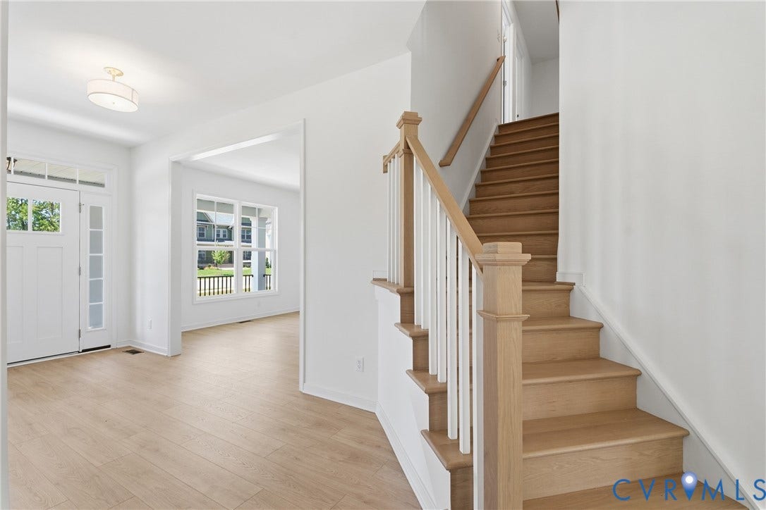 4013 Robins Ridge Drive, Tuckmar Farm, Moseley, VA 23120 Foyer