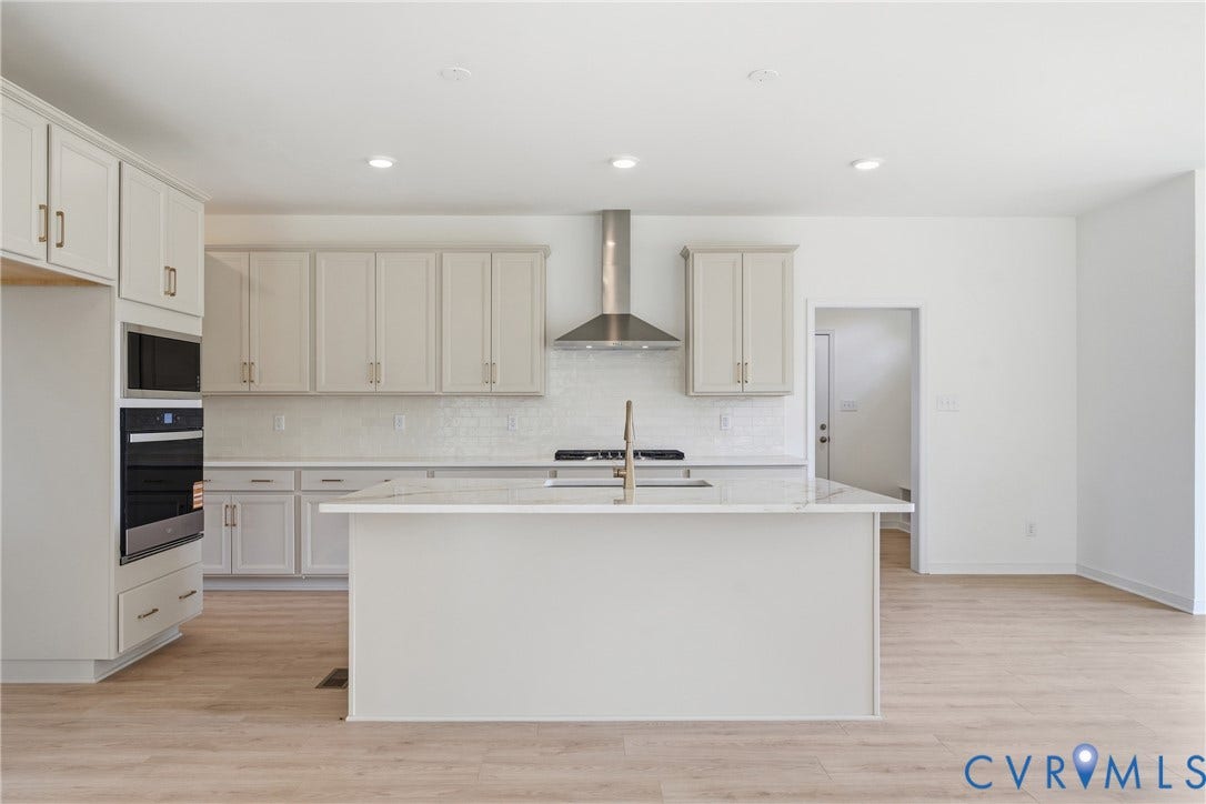 4013 Robins Ridge Drive, Tuckmar Farm, Moseley, VA 23120 Kitchen