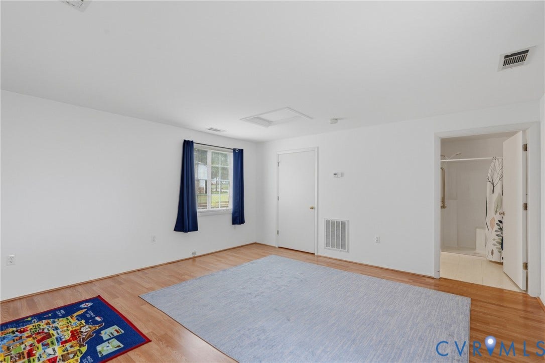 10106 Spinning Wheel Way, Henrico, VA 23233 10106 Spinning Wheel Way, Henrico, VA 23233