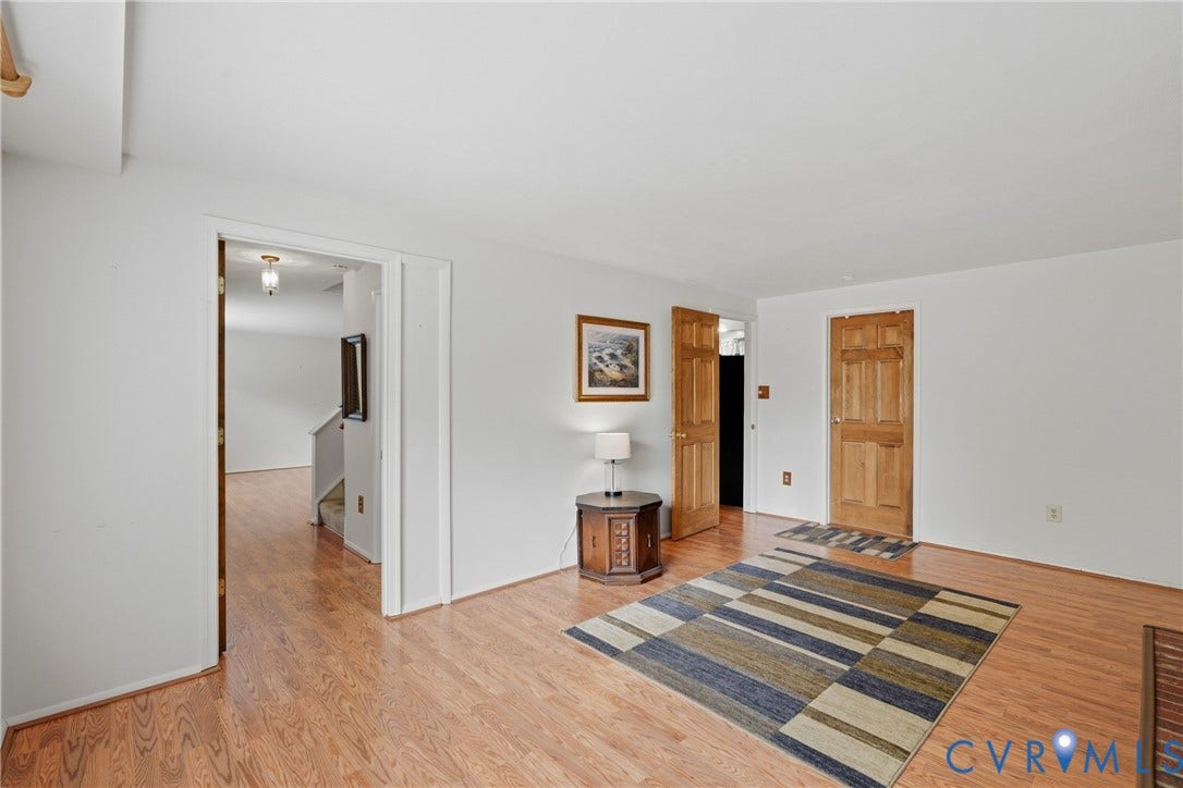 10106 Spinning Wheel Way, Henrico, VA 23233 10106 Spinning Wheel Way, Henrico, VA 23233