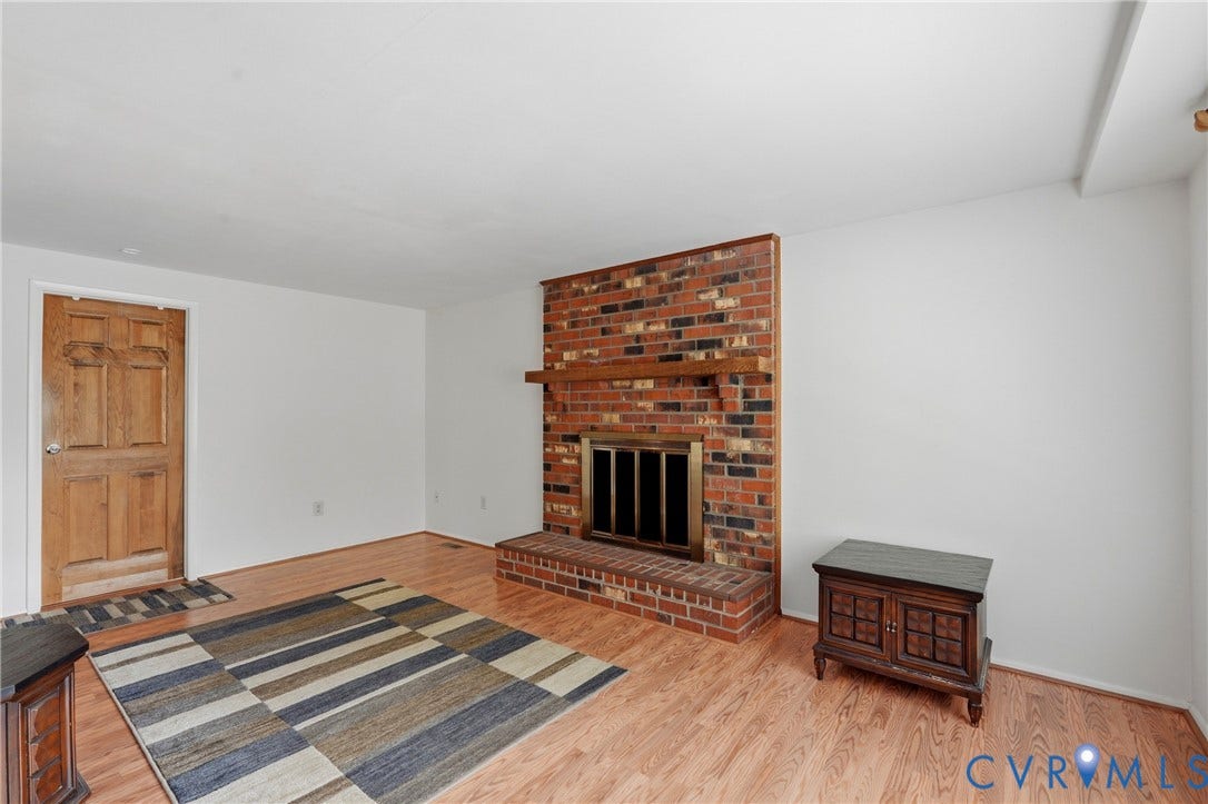 10106 Spinning Wheel Way, Henrico, VA 23233 10106 Spinning Wheel Way, Henrico, VA 23233