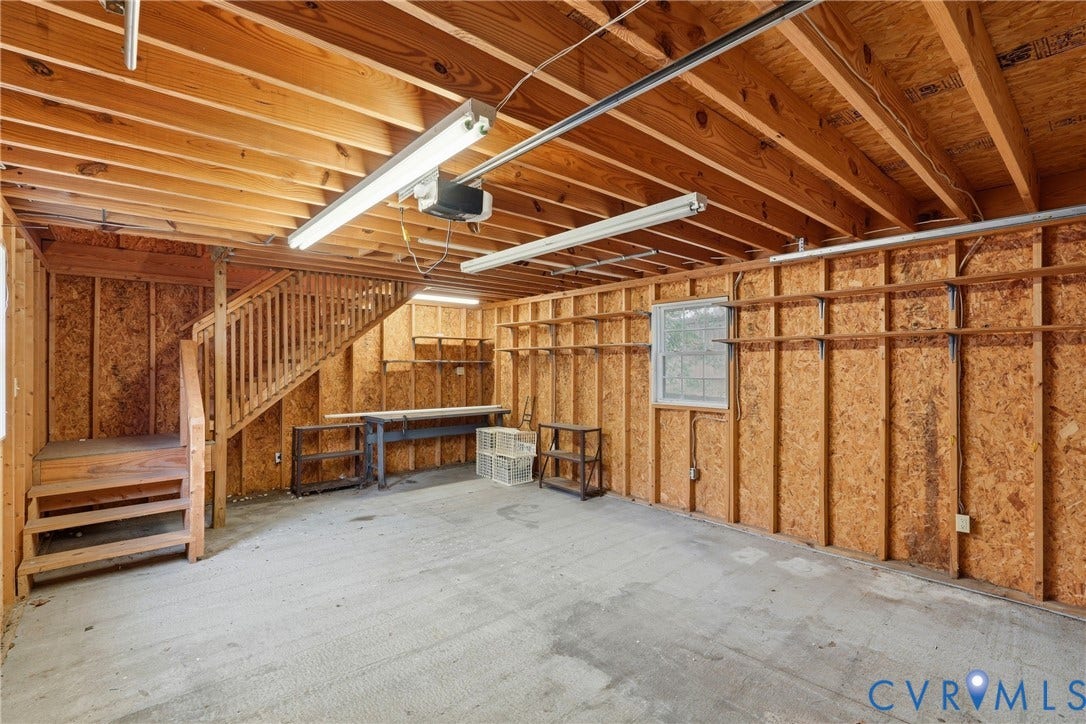 10106 Spinning Wheel Way, Henrico, VA 23233 10106 Spinning Wheel Way, Henrico, VA 23233