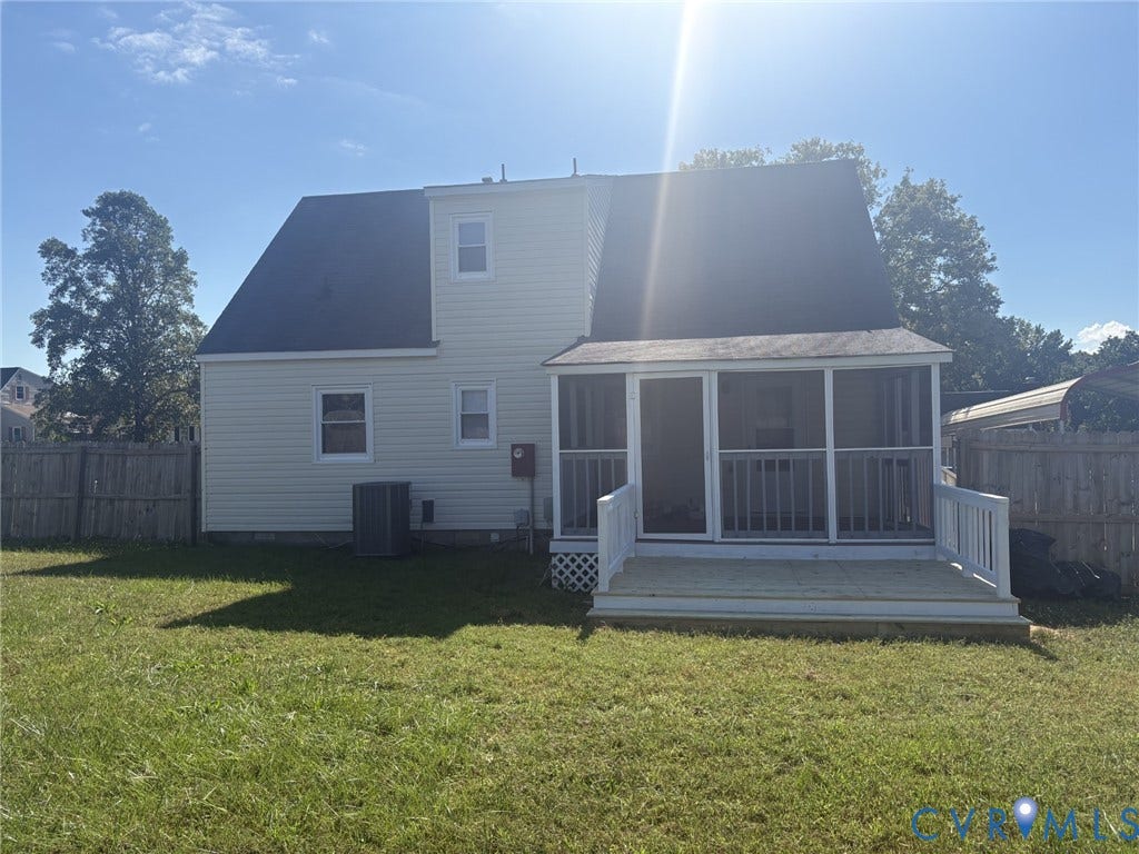 3022 Fielding Road, South Chesterfield, VA 23834 Screen porch/deck