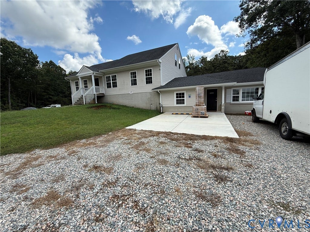 2091 Anderson Highway, Powhatan, VA 23139 Contemporary, renovated, 2 suite commercial space!