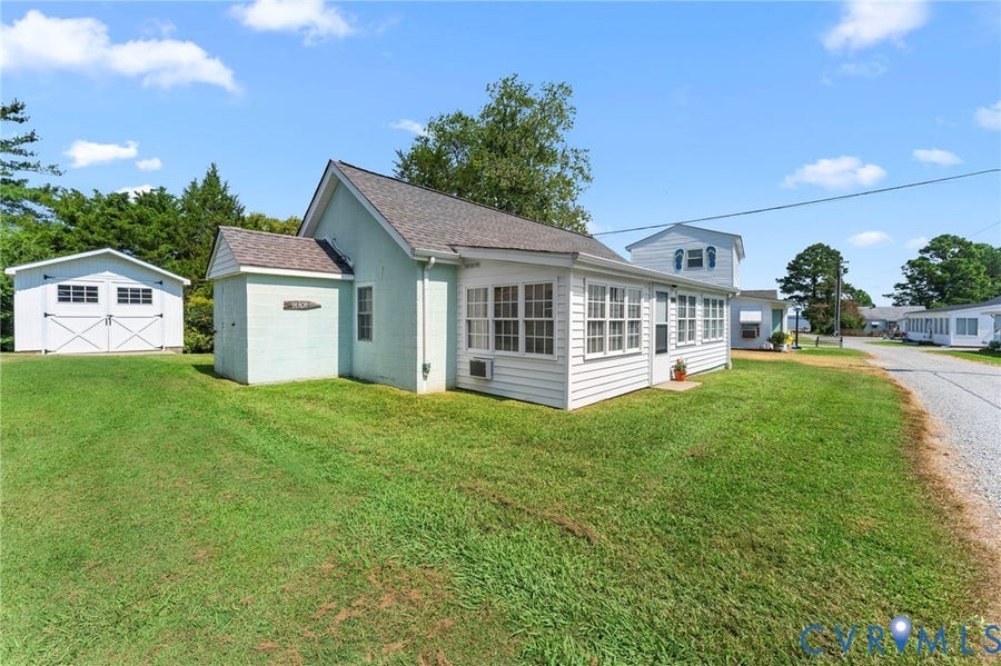 Property photo for 205 Rappahannock Drive, Dunnsville, VA