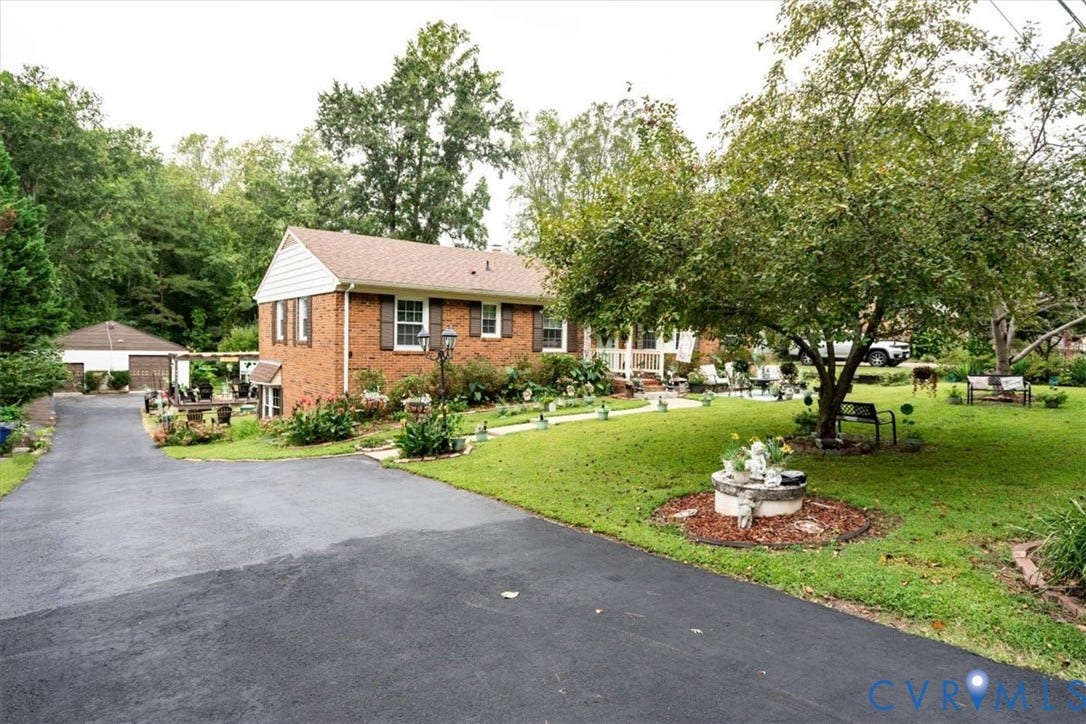 5510 Alberta Road, Stanwick, Midlothian, VA 23832 Brick exterior residence with a side-gabled roof and white trim