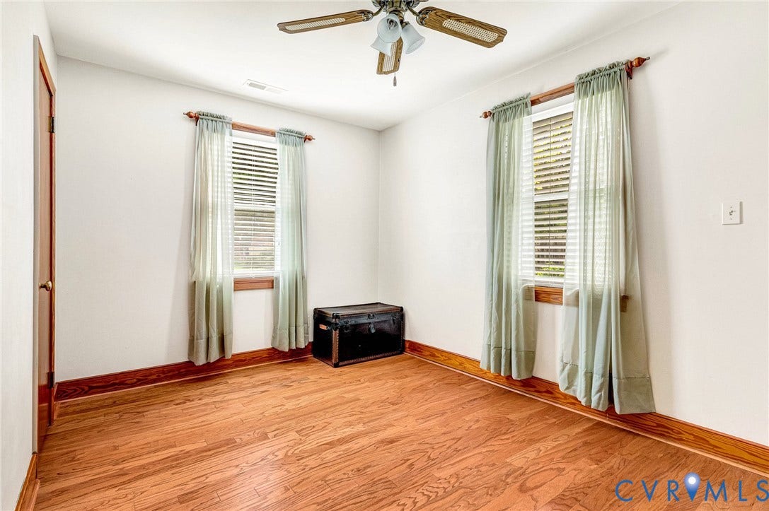 Here is one of the family/guest bedrooms.