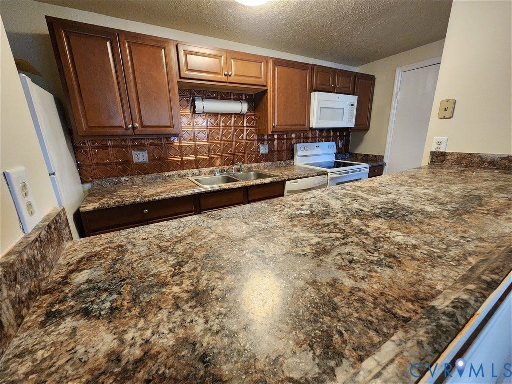 9396 Wind Haven Court, #201, Henrico, VA 23060 9396 Wind Haven Court, #201, Henrico, VA 23060