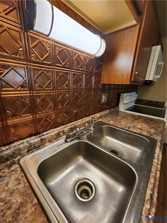 9396 Wind Haven Court, #201, Henrico, VA 23060 9396 Wind Haven Court, #201, Henrico, VA 23060