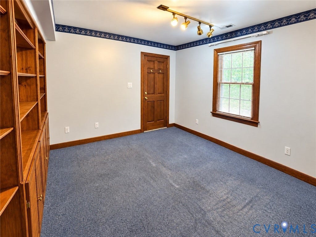 8636 Shadymist Drive, North Chesterfield, VA 23235 can be used as an additional bedroom
