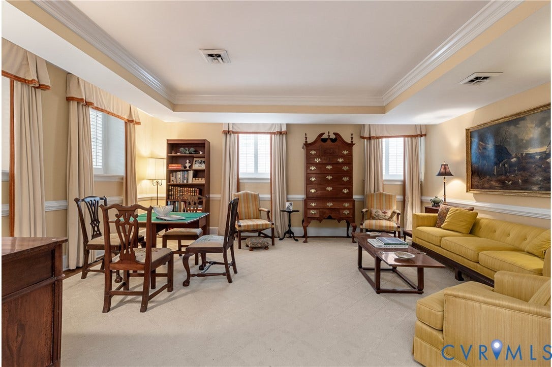 5621 Cary Street Road, #U4, Wilton, Richmond, VA 23226 Tray ceiling, crown molding, chair rail molding, and multiple windows with integrated shutters