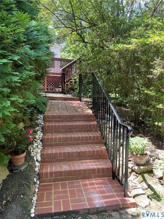 3832 Kenmore Road, Stratford Hills, Richmond, VA 23225 Side yard