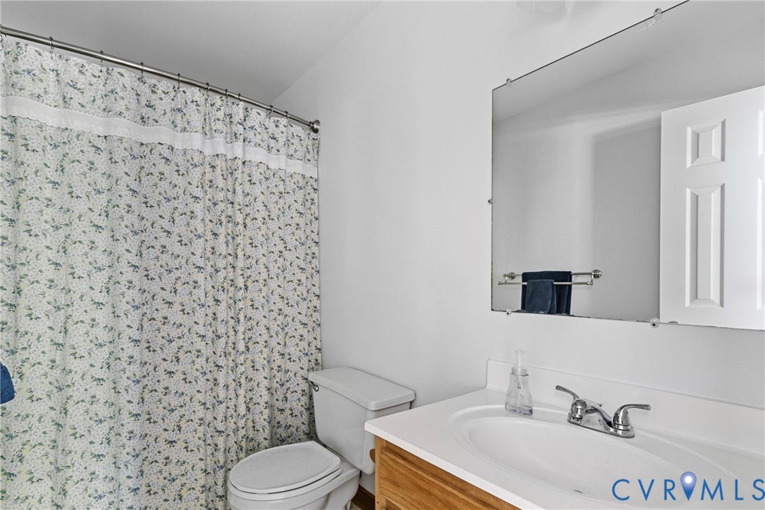 138 W Spring Road, Aylett, VA 23009 138 W Spring Road, Aylett, VA 23009