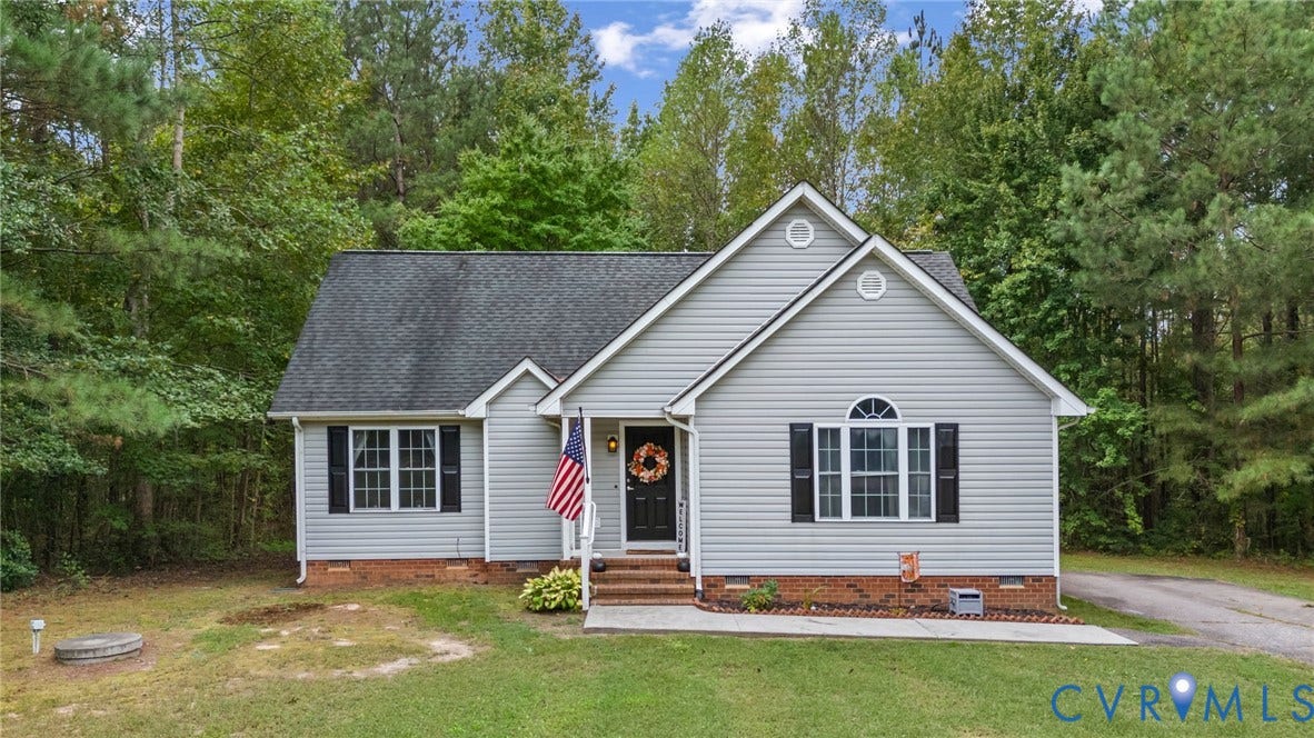 4294 Newville Road, Waverly, VA 23890