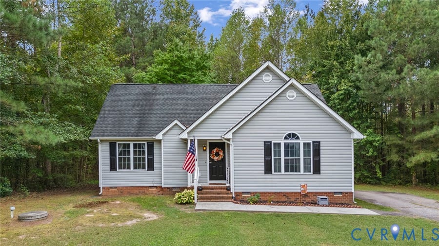 Property photo for 4294 Newville Road, Waverly, VA
