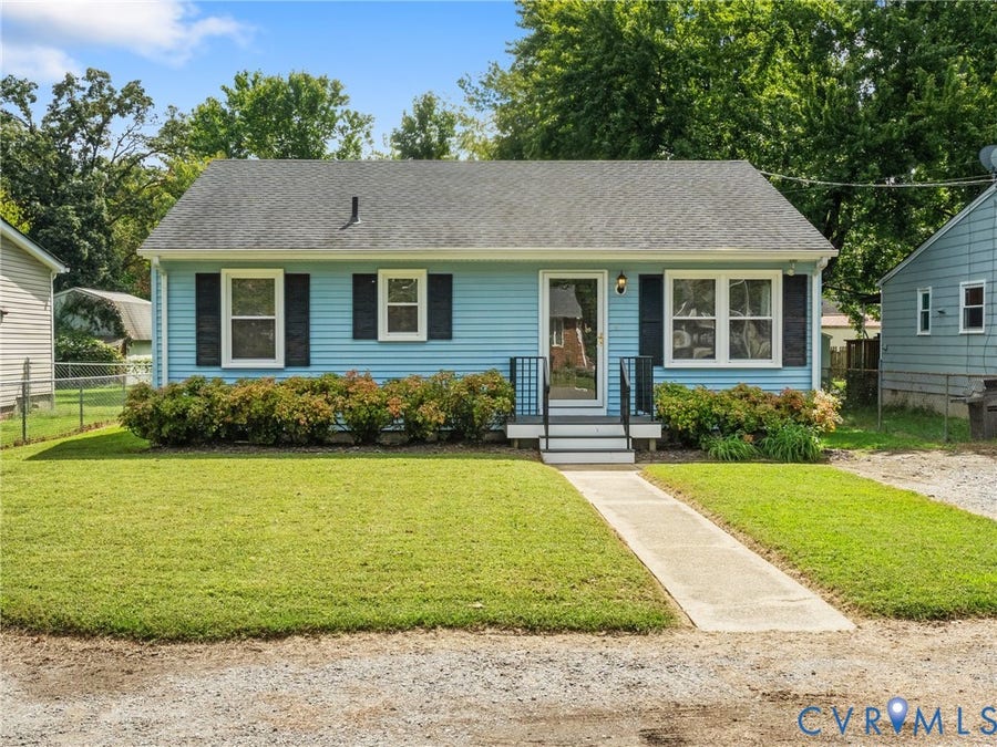 Property photo for 1311 New York Avenue, Glen Allen, VA