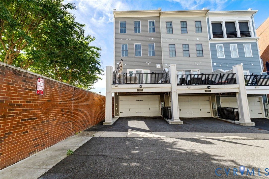 3300 Haydenpark Lane, Henrico, VA 23233 3300 Haydenpark Lane, Henrico, VA 23233