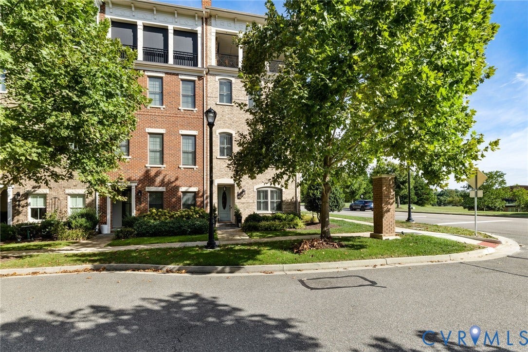 3300 Haydenpark Lane, Henrico, VA 23233 3300 Haydenpark Lane, Henrico, VA 23233