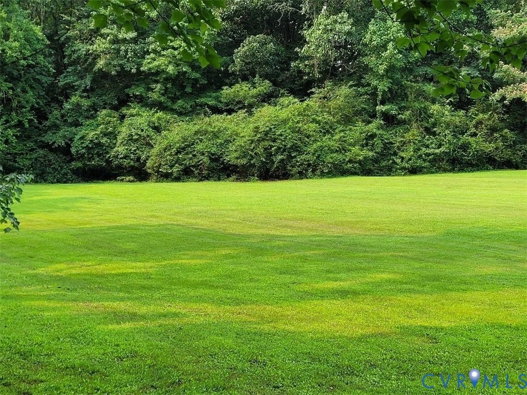 9209 Hickory Road, South Chesterfield, VA 23803 9209 Hickory Road, South Chesterfield, VA 23803