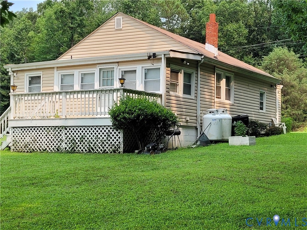 9209 Hickory Road, South Chesterfield, VA 23803 9209 Hickory Road, South Chesterfield, VA 23803