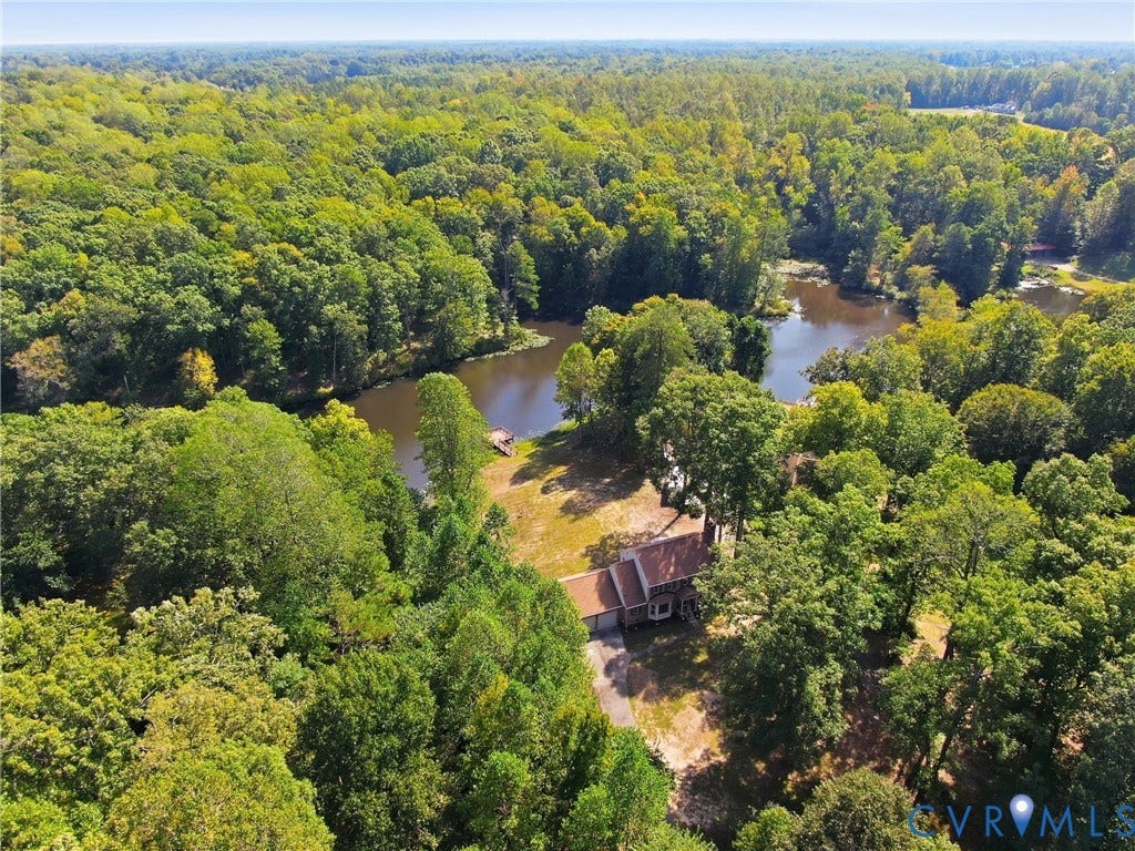 9201 Sherwood Drive, Quinton, VA 23141