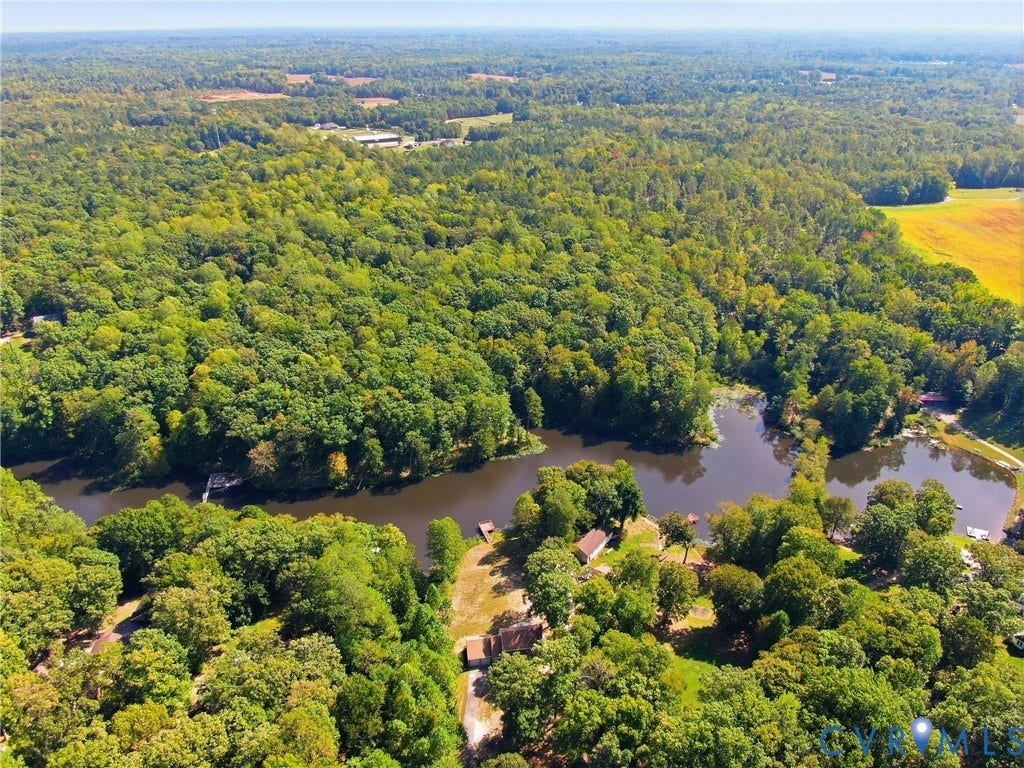9201 Sherwood Drive, Quinton, VA 23141