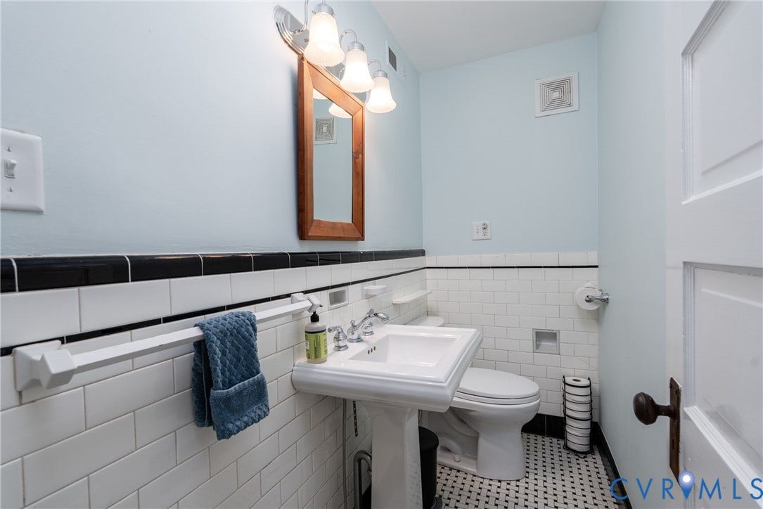2164 Ocran Road, Ashley Cove, White Stone, VA 22578 Hall half bath