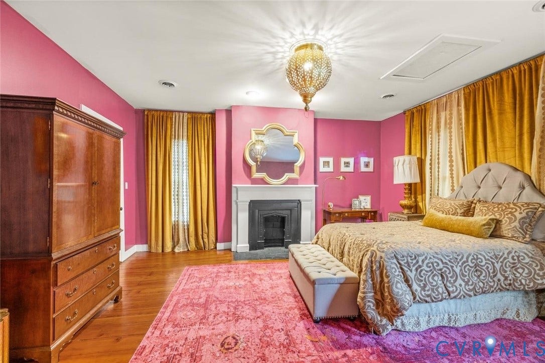416 W Washington Street, Folly Castle, Petersburg, VA 23803