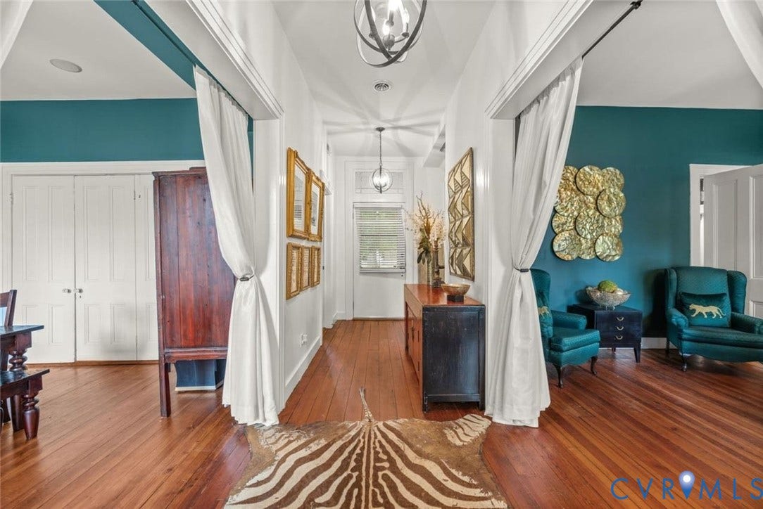 416 W Washington Street, Folly Castle, Petersburg, VA 23803