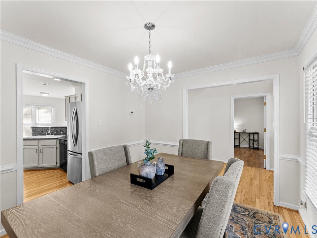 White crown molding and chair rail accents