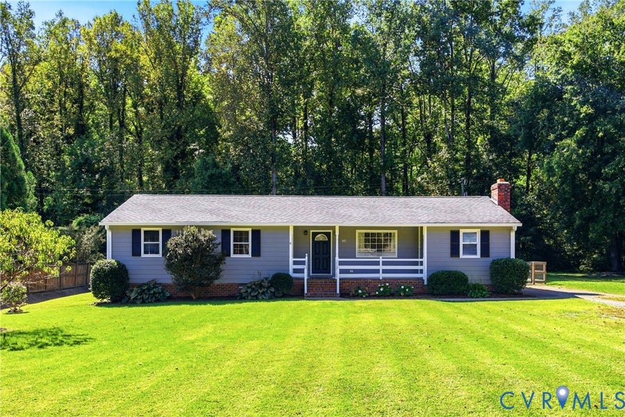 Property photo for 160 Arkwright Road, North Chesterfield, VA