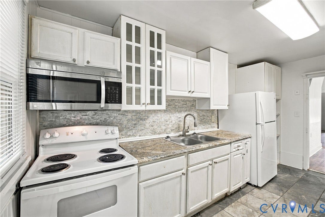 1007-1009 Hinton Street, Petersburg, VA 23803 1007-1009 Hinton Street, Petersburg, VA 23803