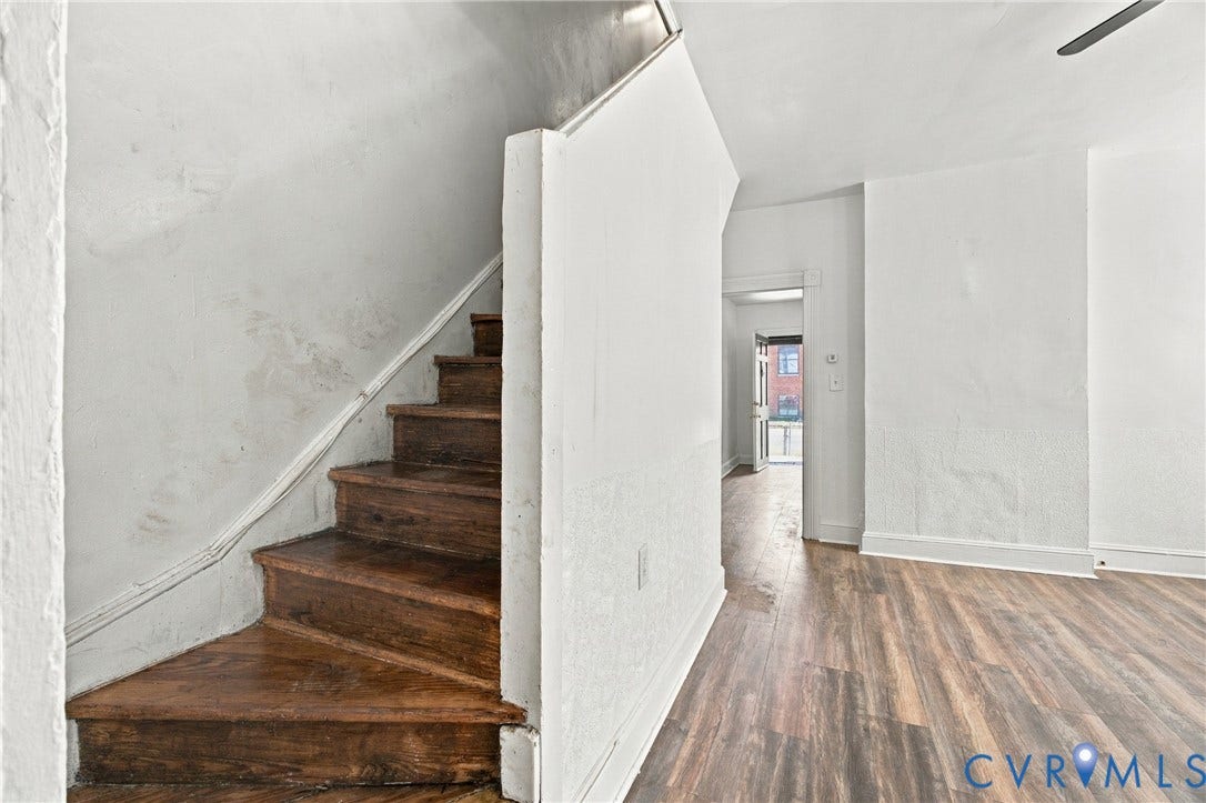 1007-1009 Hinton Street, Petersburg, VA 23803 1007-1009 Hinton Street, Petersburg, VA 23803