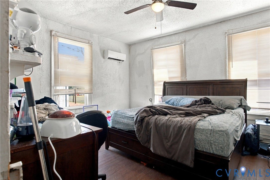 1007-1009 Hinton Street, Petersburg, VA 23803 1007-1009 Hinton Street, Petersburg, VA 23803
