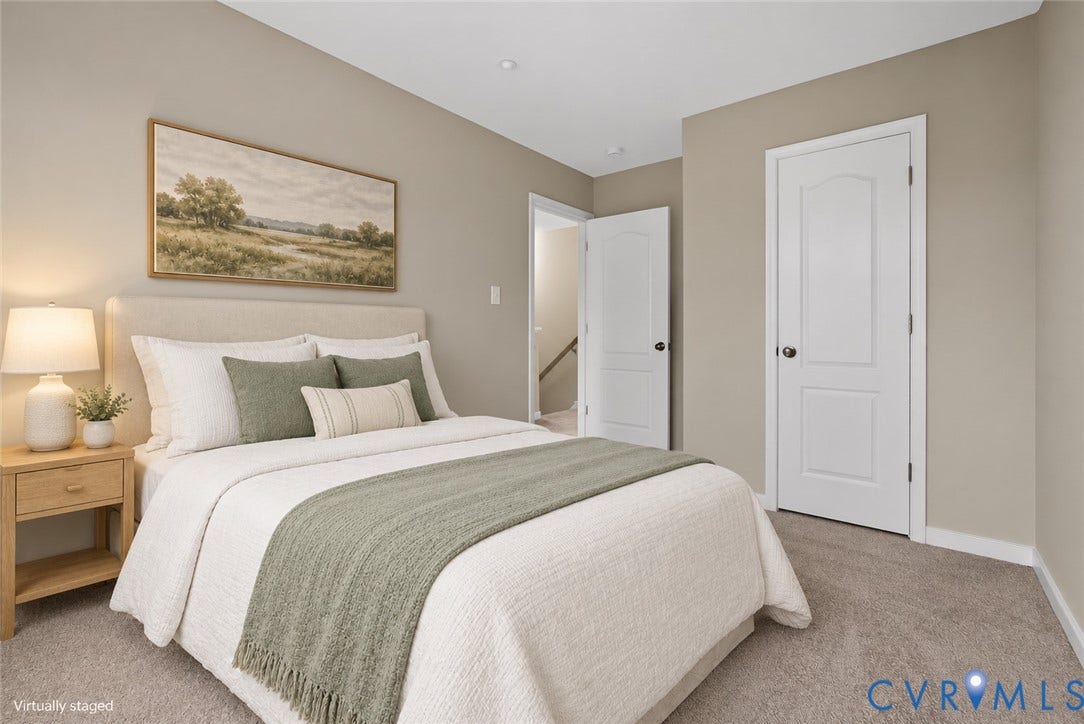 (#4) upstairs bedroom with alarge closet, new carpet and new paint