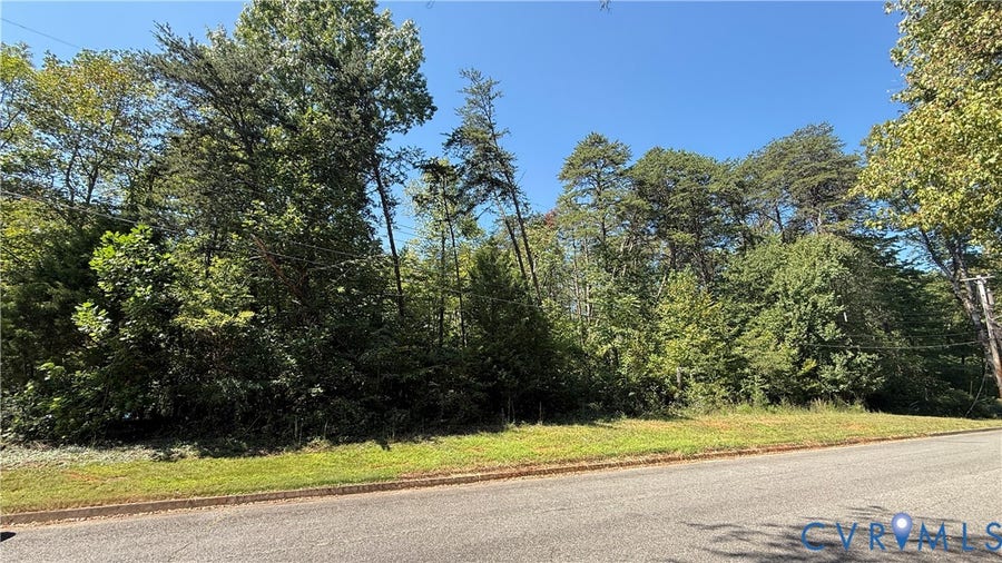 Property photo for 1400 Mountain Road, Martinsville, VA