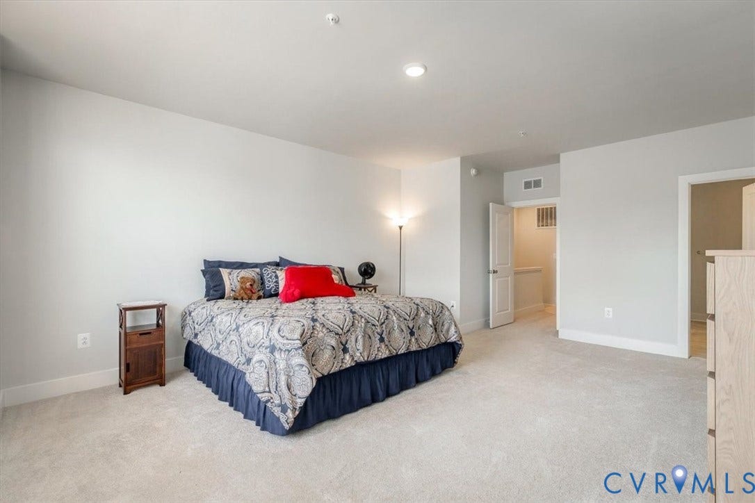9690 Turning Point Dr, #A, 4E300, Glen Allen, VA 23059 Plush carpeted flooring, neutral wall tones, recessed ceiling lighting