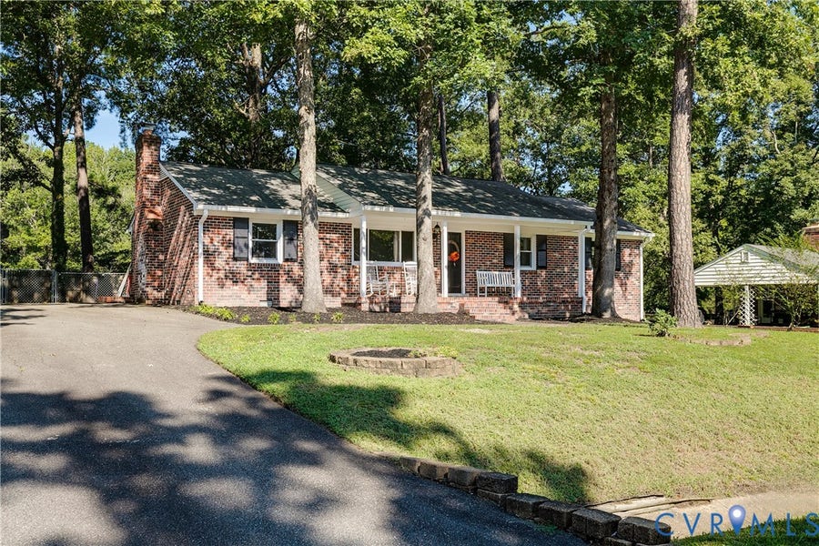 Property photo for 3210 Oak Meadow Lane, Midlothian, VA