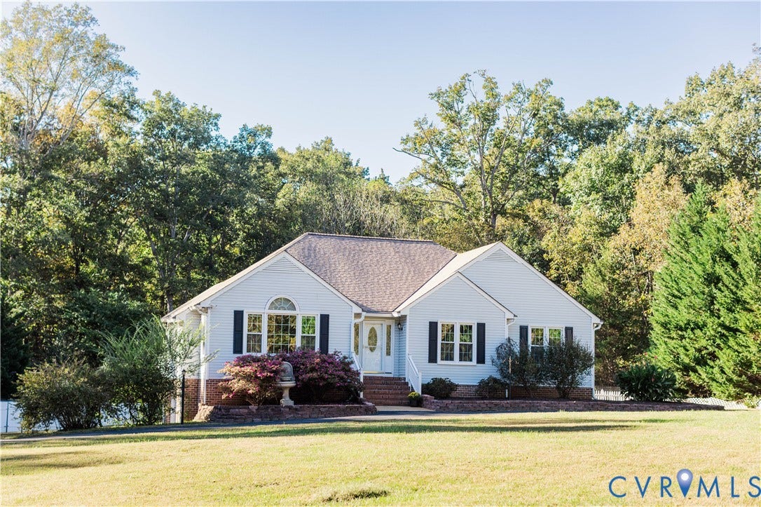 2561 Glenridge Court, Glenbrooke, Powhatan, VA 23139 Come see me!