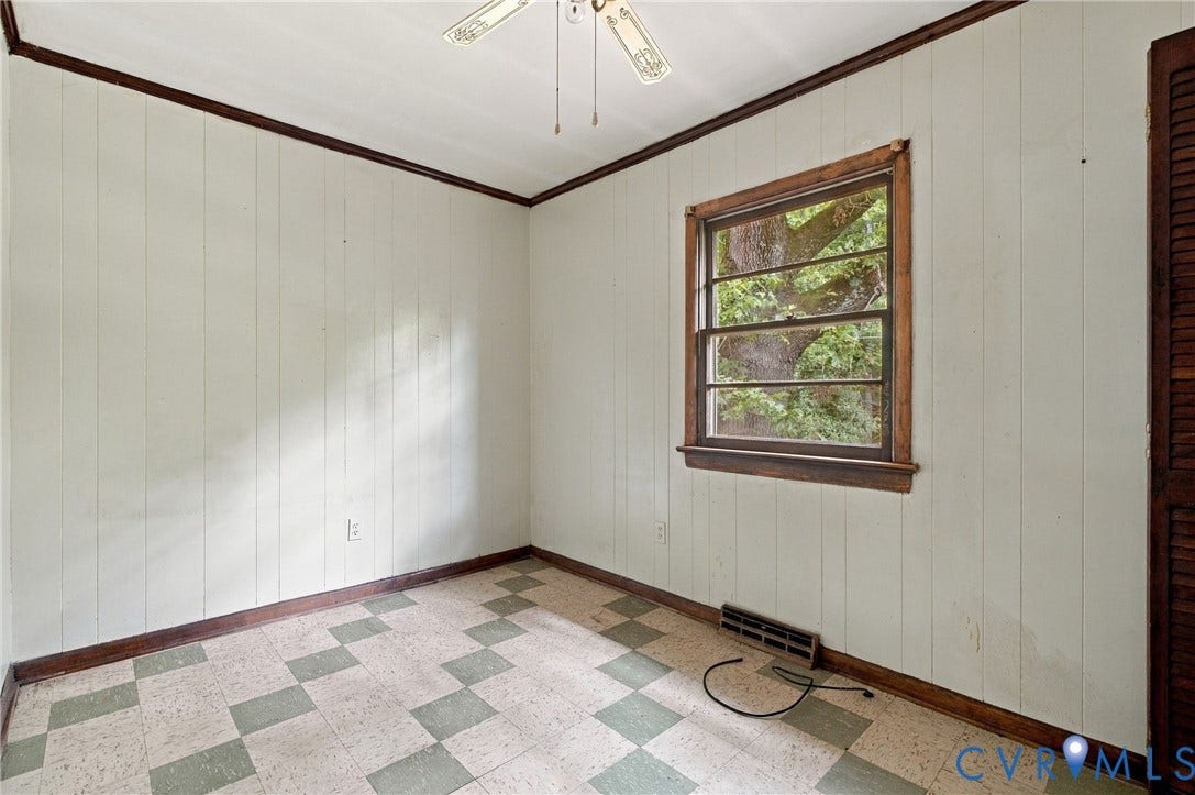 8150 Bradbury Road, Henrico, VA 23231 Vertical paneling on walls